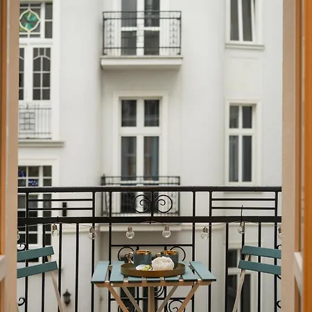 Elegant Studio - Entresol, Balcony - By Rentujemy Лодзь Екстер'єр фото