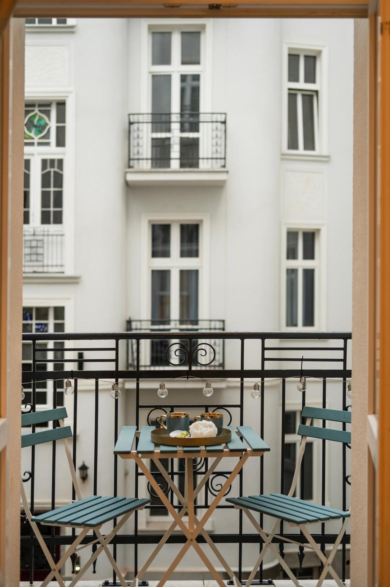 Apartment Elegant - Entresol, Balcony - By Rentujemy *
